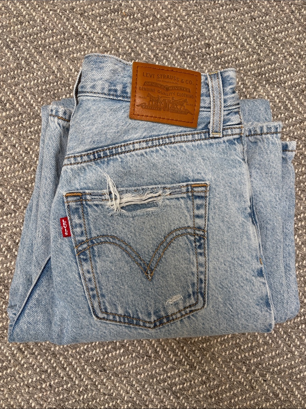 LEVI’S Ribcage Wideleg Jeans